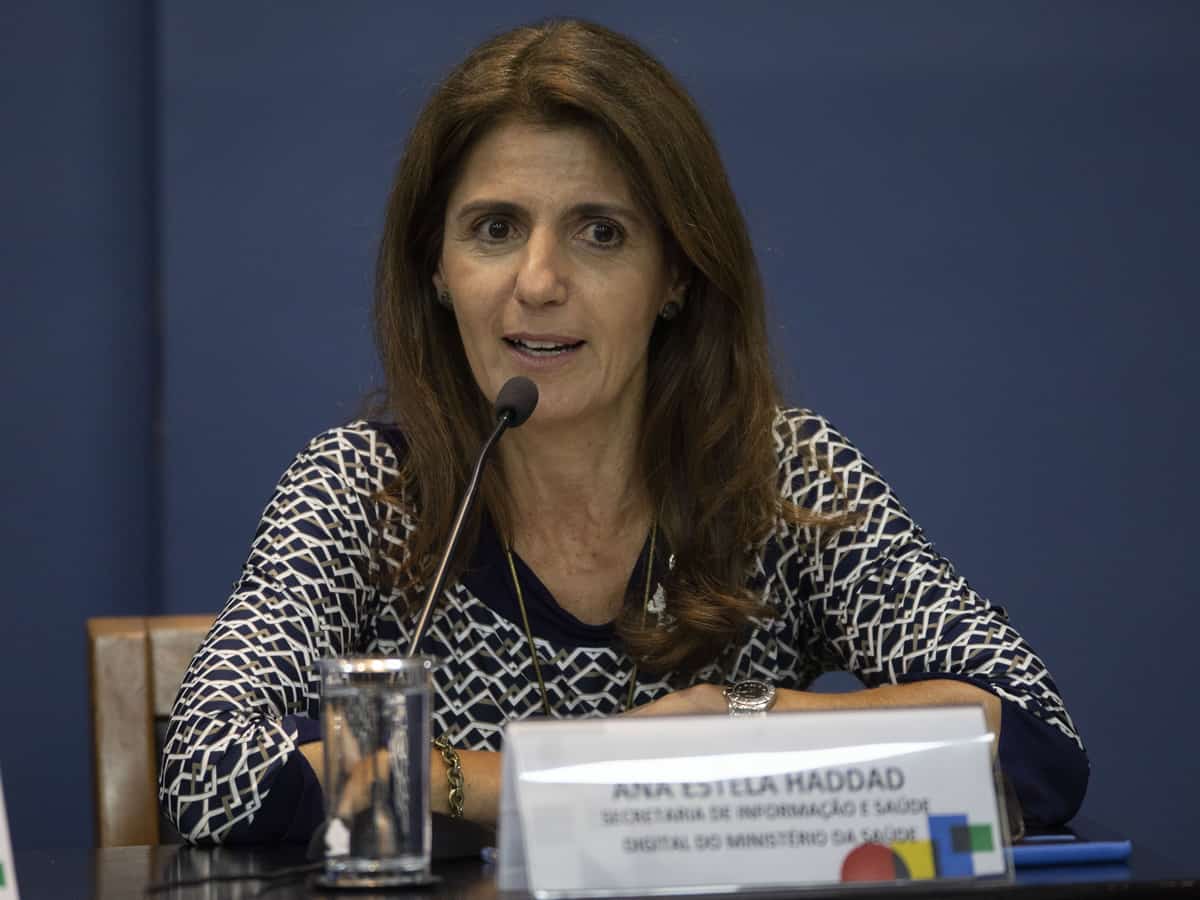 A secretária de Informação e Saúde Digita, Ana Estela Haddad, participa da solenidade de abertura da Semana da Mulher 2023 no auditório do Ministério do Planejamento