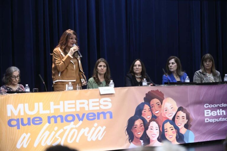 Mulheres_que_movem_a_historia_01